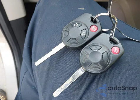 2017 Ford Escape Se from USA, damaged, VIN 1FMCU0GD9HUC72332